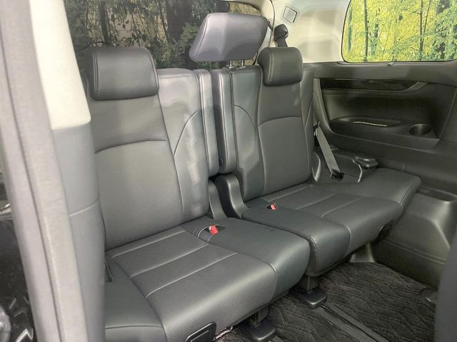 TOYOTA ALPHARD 2018