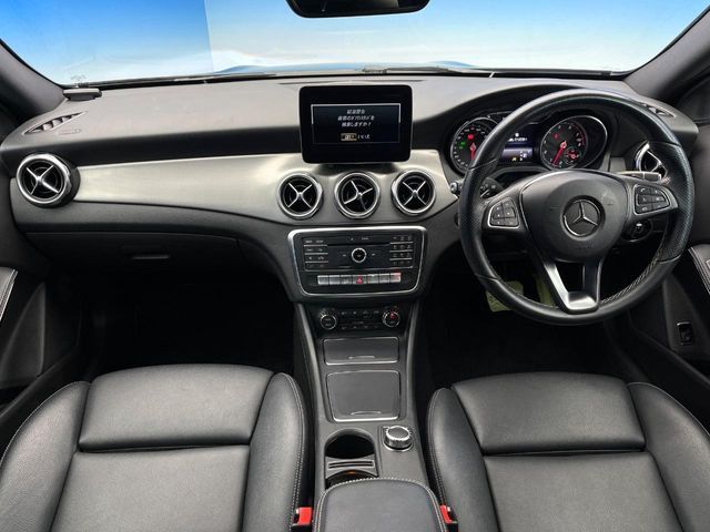 MERCEDES BENZ MERCEDES BENZ GLA class 2017