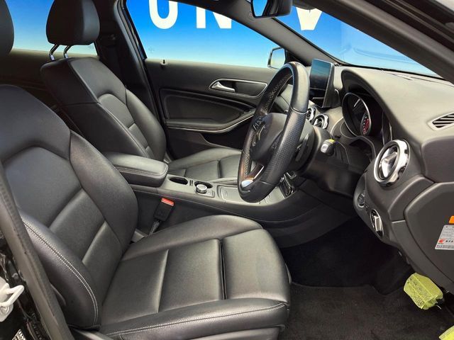 MERCEDES BENZ MERCEDES BENZ GLA class 2017