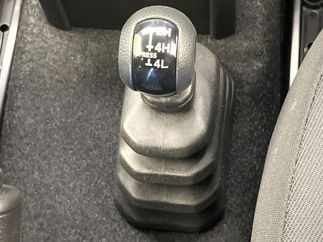 SUZUKI JIMNY NOMADE 2025