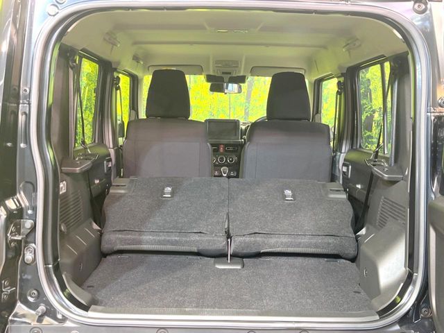 SUZUKI JIMNY NOMADE 2025