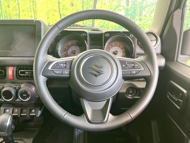 SUZUKI JIMNY NOMADE 2025