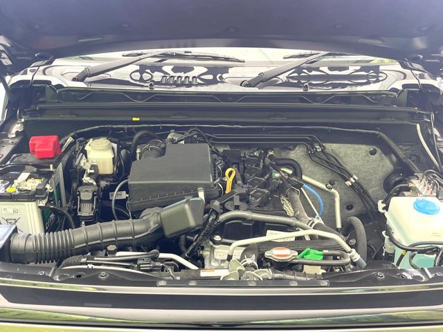 SUZUKI JIMNY NOMADE 2025