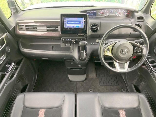 HONDA N BOX CUSTOM 2019