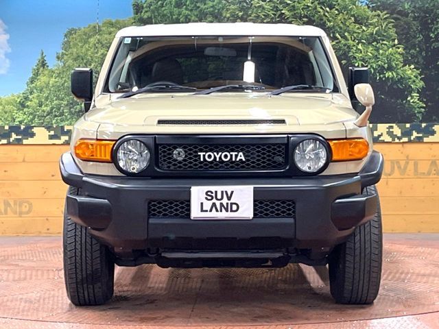 TOYOTA FJ CRUISER 4WD 2013