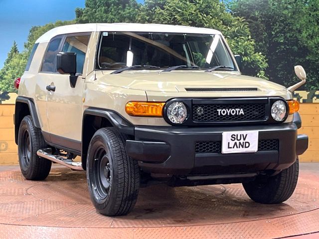 TOYOTA FJ CRUISER 4WD 2013