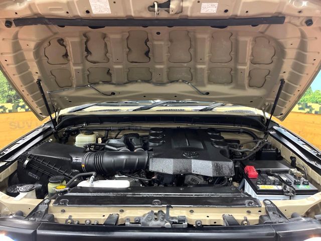 TOYOTA FJ CRUISER 4WD 2013