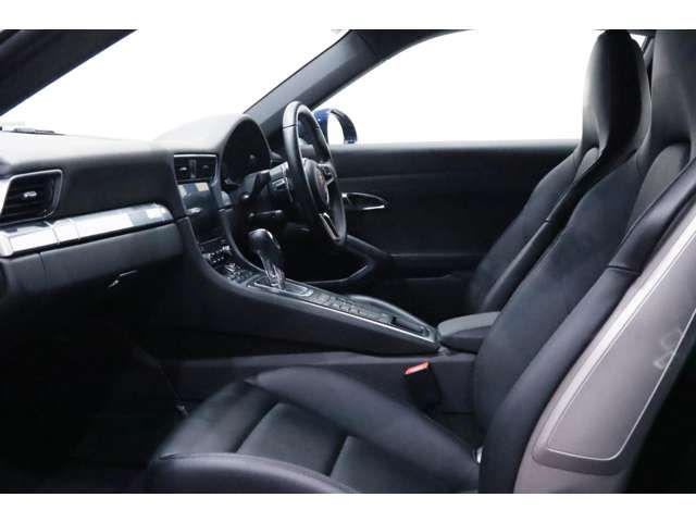 PORSCHE PORSCHE 911 2016