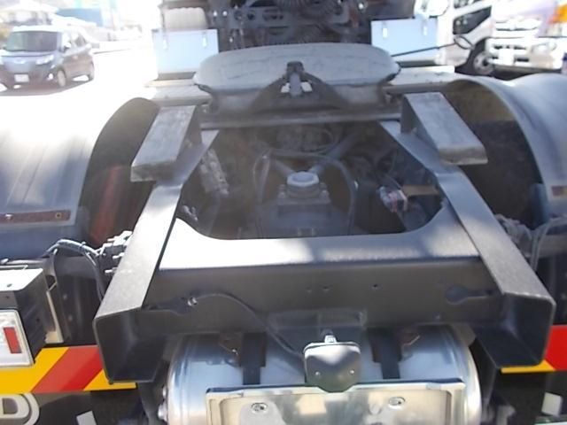 NISSAN DIESEL Quon 2021