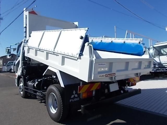 MITSUBISHI FUSOU FIGHTER 2025