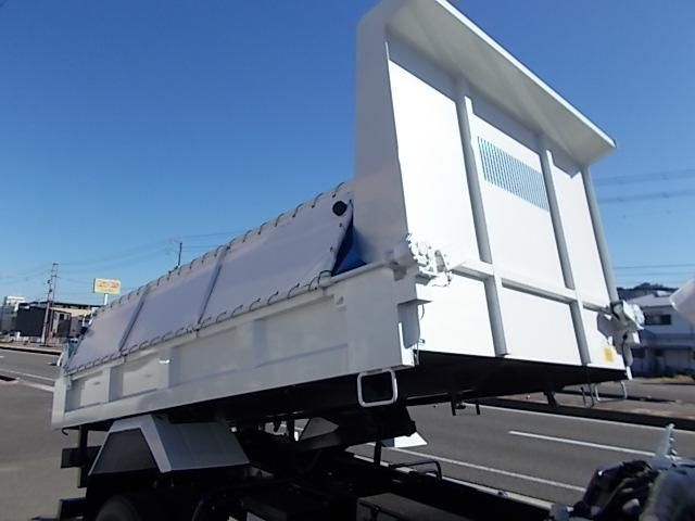 MITSUBISHI FUSOU FIGHTER 2025