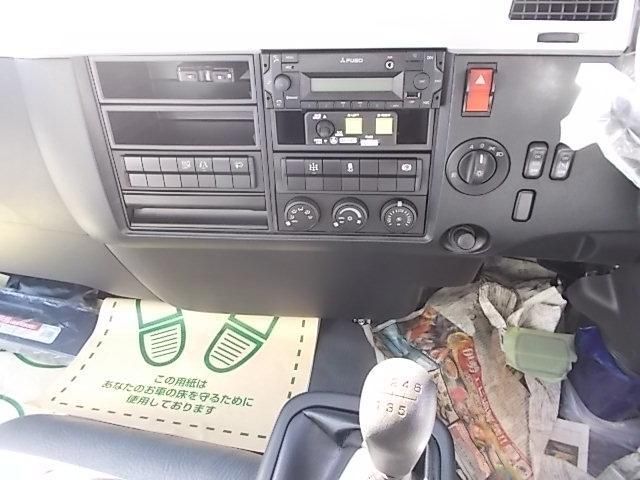 MITSUBISHI FUSOU FIGHTER 2025