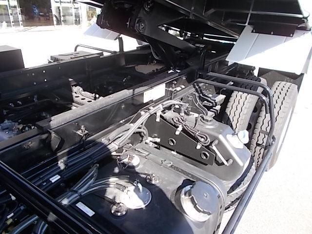 MITSUBISHI FUSOU FIGHTER 2025