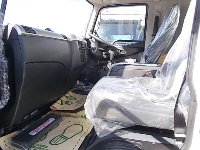 MITSUBISHI FUSOU FIGHTER 2025