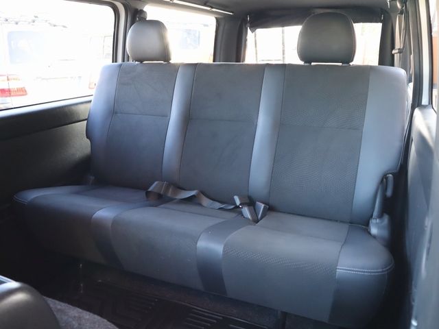 TOYOTA HIACE van 4WD 2023