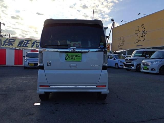 HONDA N BOX CUSTOM 2015