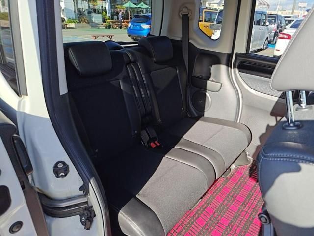 HONDA N BOX CUSTOM 2015