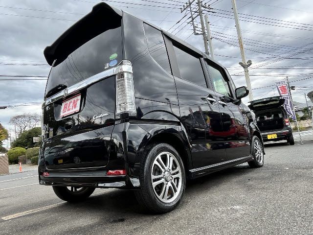 HONDA N BOX CUSTOM 2016