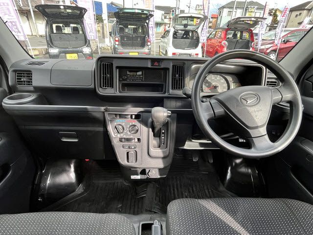 DAIHATSU HIJET CARGO 2018