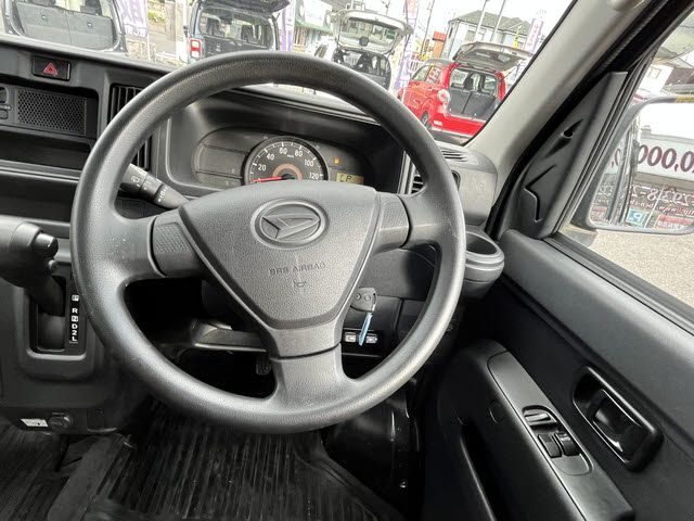 DAIHATSU HIJET CARGO 2018