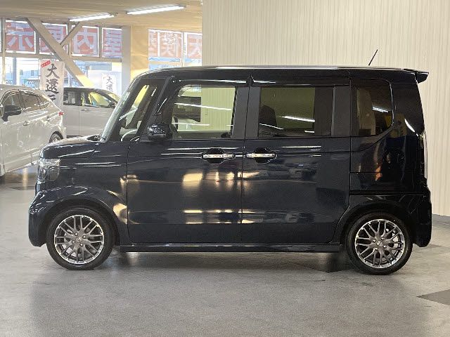 HONDA N BOX CUSTOM 2025