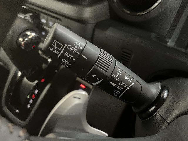 HONDA N BOX CUSTOM 2025