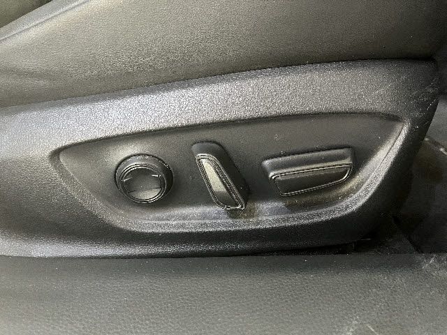 TOYOTA PRIUS PHV 2024