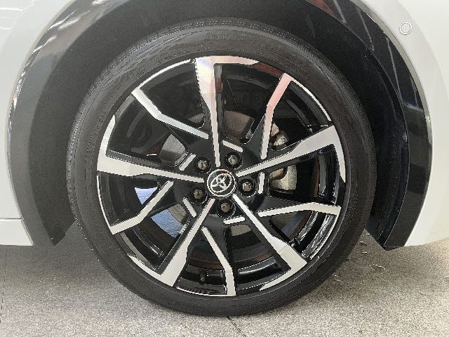 TOYOTA PRIUS PHV 2024