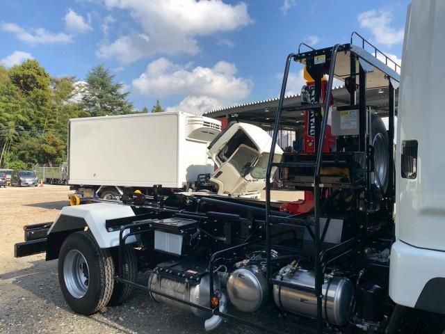 MITSUBISHI FUSOU FIGHTER 2025