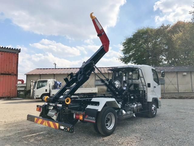 MITSUBISHI FUSOU FIGHTER 2025