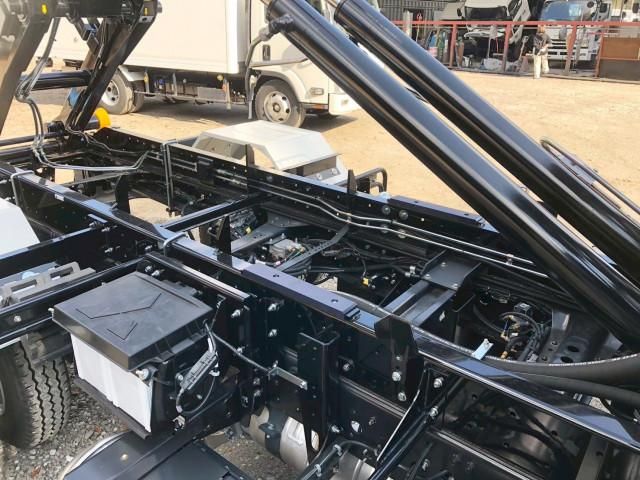 MITSUBISHI FUSOU FIGHTER 2025