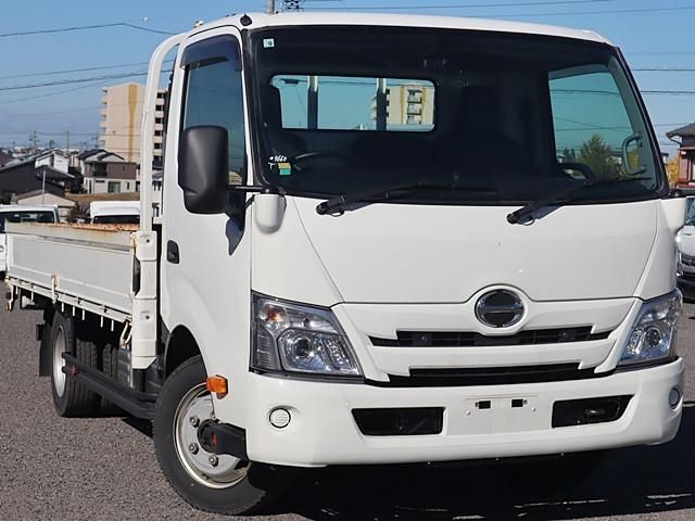 HINO DUTRO 2020