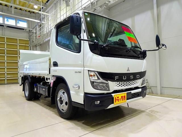 MITSUBISHI CANTER 2025
