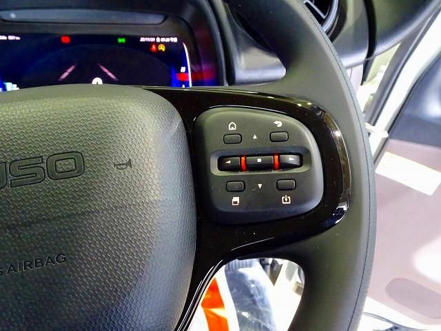 MITSUBISHI CANTER 2025