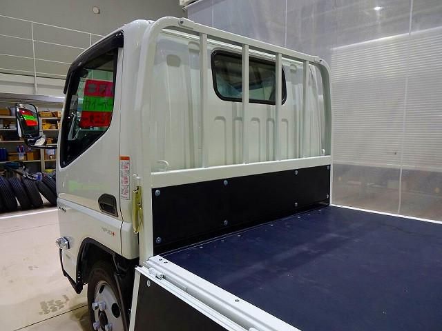 MITSUBISHI CANTER 2025