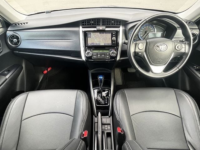 TOYOTA COROLLA FIELDER HYBRID 2016