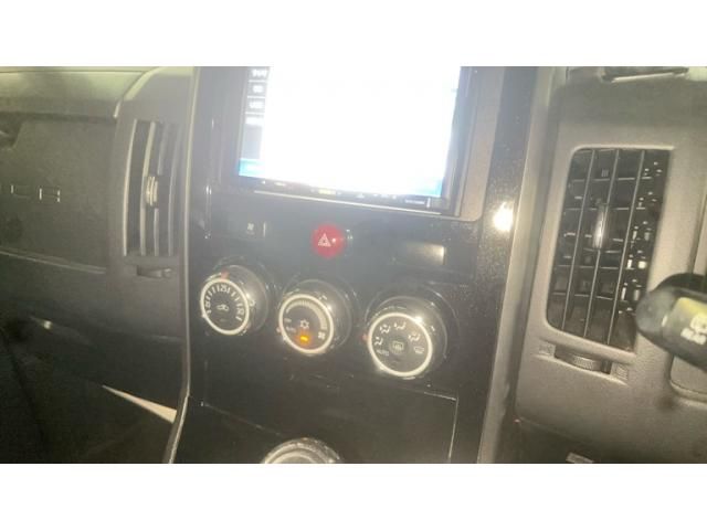 MITSUBISHI DELICA D:5 4WD 2018