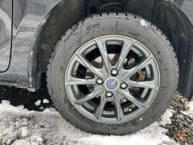 SUZUKI Spacia 4WD 2013