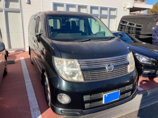 NISSAN ELGRAND 2009