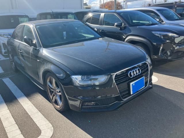 AUDI AUDI A4 2013
