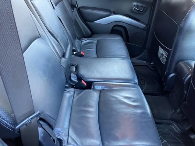 MITSUBISHI OUTLANDER 4WD 2010