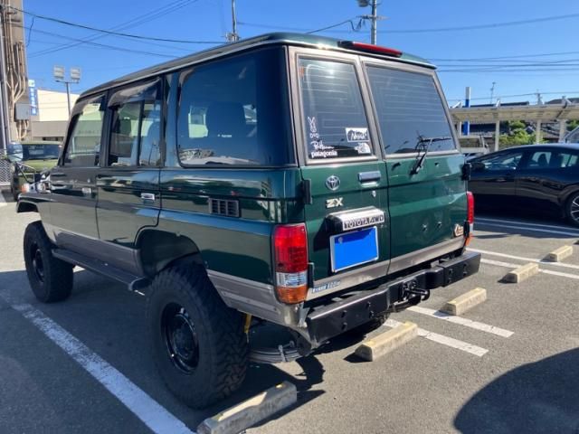 TOYOTA LANDCRUISER van 2002