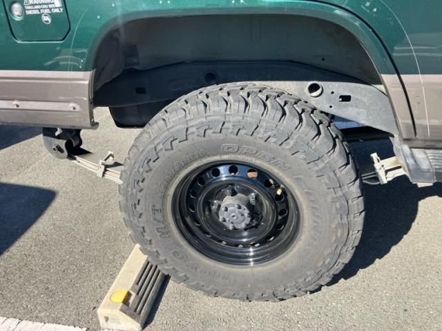 TOYOTA LANDCRUISER van 2002