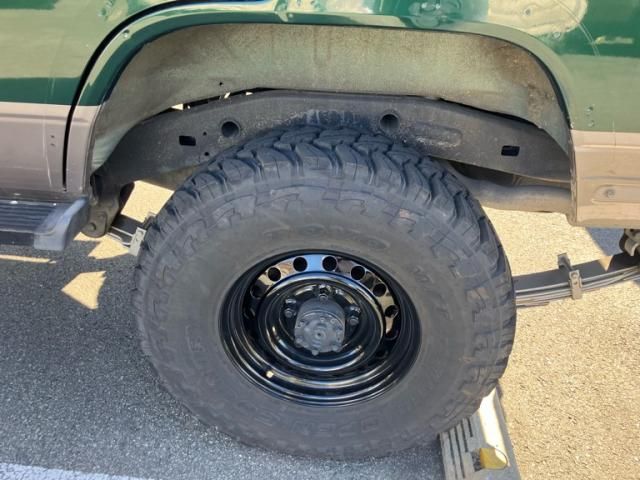 TOYOTA LANDCRUISER van 2002