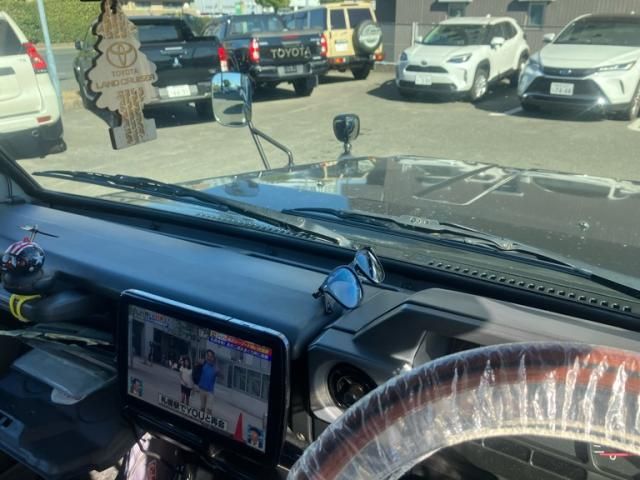 TOYOTA LANDCRUISER van 2002