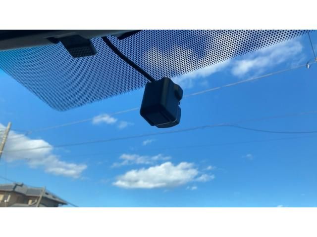 TOYOTA VELLFIRE 2010