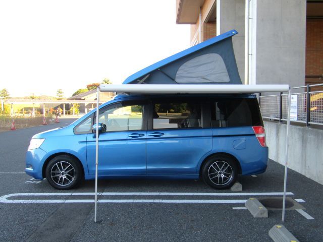 HONDA STEPWAGON 2012