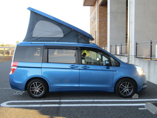 HONDA STEPWAGON 2012