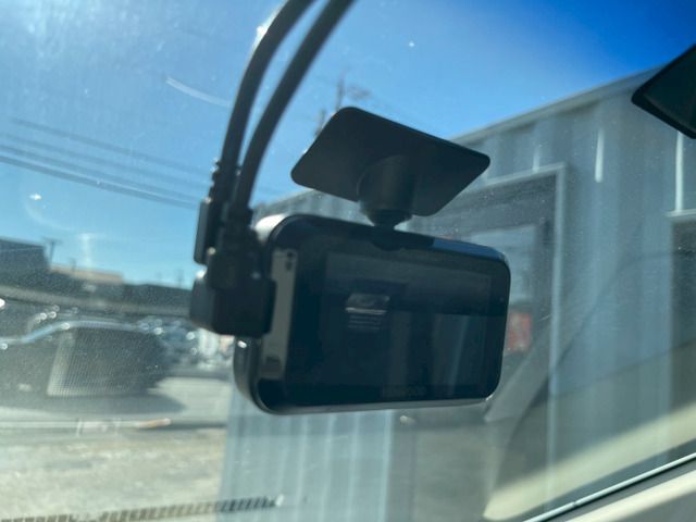 MITSUBISHI DELICA D:5 4WD 2009