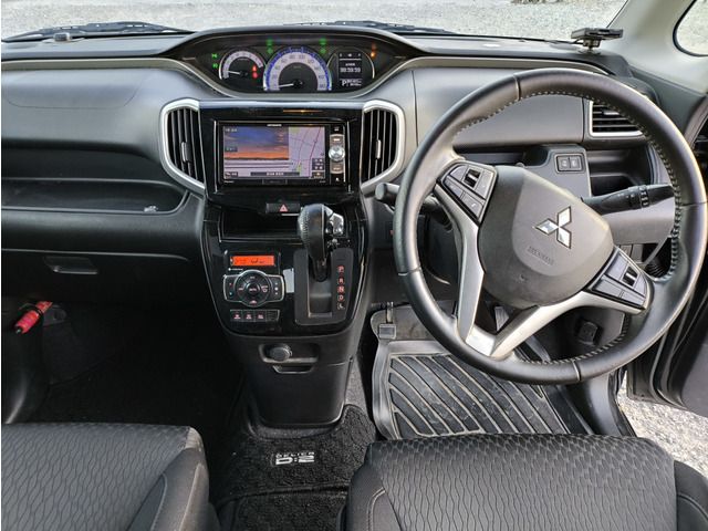 MITSUBISHI DELICA D:2 CUSTOM 2WD 2016